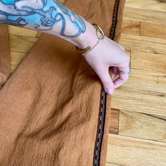 *VERY YEEHAW* JeanTonic Brand Straight Leg Tan Denim Pants With Cowboy Detail - Picture 3 of 5